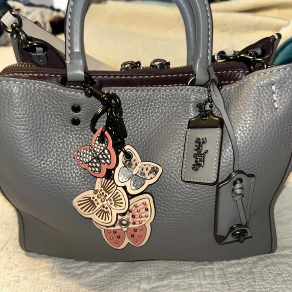 Coach 1941 Rogue 31 Stone Grey Leather Satchel with butterfly strap & charm - Picture 5 of 7